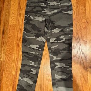 Democracy Black and Gray Camouflage Ankle Pants